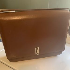 RARE Vintage Gucci Square Shoulder Flap Bag in Tan Leather